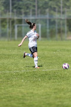 Bild 167 - F SV Henstedt Ulzburg - SV Fortuna Boesdorf : Ergebnis: 3:1
